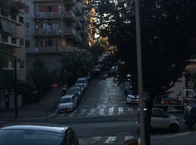 Oda ve Kahvaltı Il Faro Gianicolense 3*